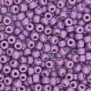 Rocalla Miyuki 8/0 Duracoat opaque dark orchid purple 8-4489