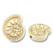 Abalorios acrílicos conchas Blancuzco-dorado