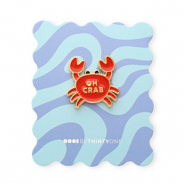 BY31&reg; Pin "Oh crab" en una tarjeta Azul multicolor-rojo-amarillo-negro-dorado