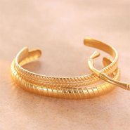 Set de inspiraciones Combina las pulseras de acero inox con las pulseras artesanales