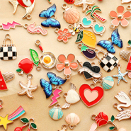 Nuevo  Abalorios y dijes metálicos