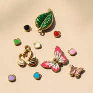 Set de inspiraciones Diseña una colección de moda con colgantes de acero inoxidable