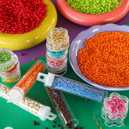 Nuevo  Colorida colección de rocallas de vidrio 
