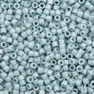 Abalorios Miyuki Delica's 11/0 Duracoat opaque dyed moody blue DB-2129
