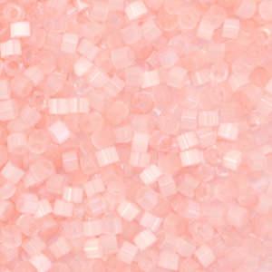 Abalorios Miyuki Delica's 11/0 Silk satin salmon pink DB-825