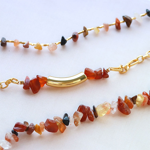 Dise&ntilde;o de joyer&iacute;a con abalorios chips