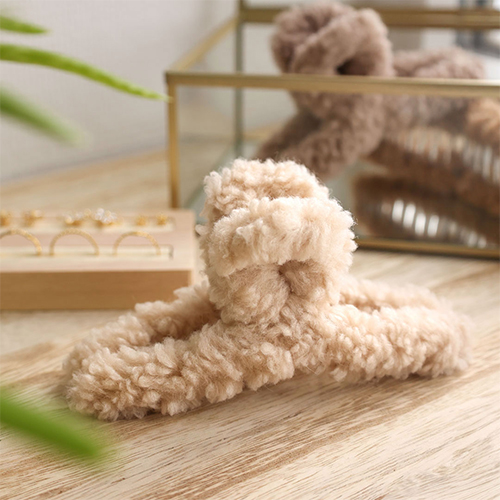 Momento de inspiraci&oacute;n con las pinzas para el pelo Teddy