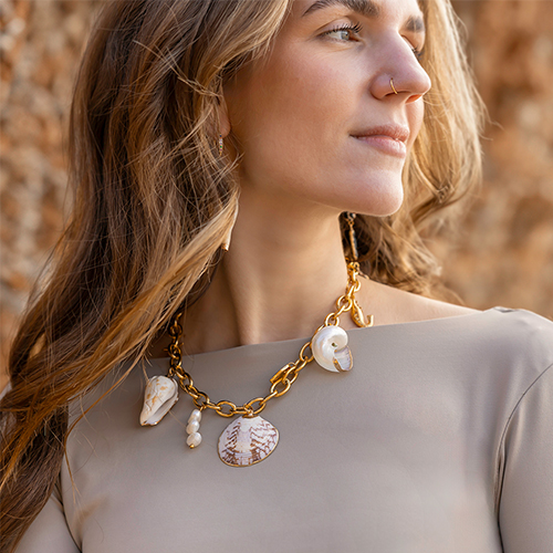 Da rienda suelta a tu creatividad con colgantes de conchas grandes