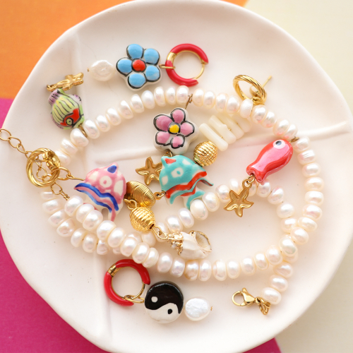 Momento de inspiraci&oacute;n con abalorios de cer&aacute;mica