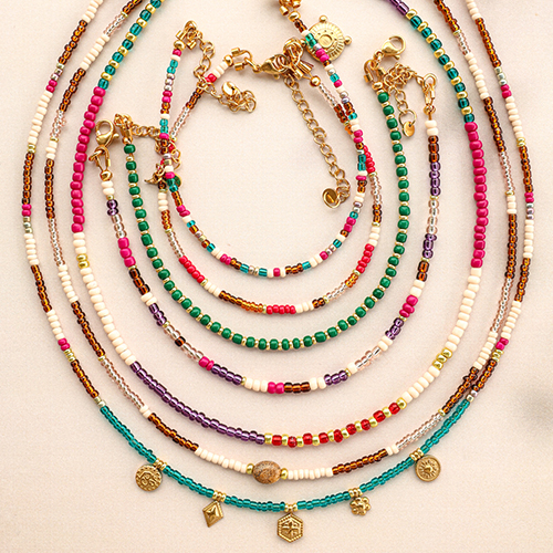 Trucos para combinar rocallas de cristal