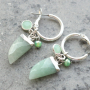 Collares y pendientes con piedras naturales