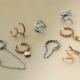 Colecci&oacute;n Statement con BY31&reg;: earcuffs con anilla(s) y pendientes de espiral