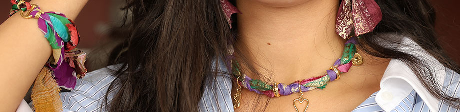 ¡Nueva colección de cinta Sari de seda en bellos colores! ¡Nueva colección de cinta Sari de seda en bellos colores!