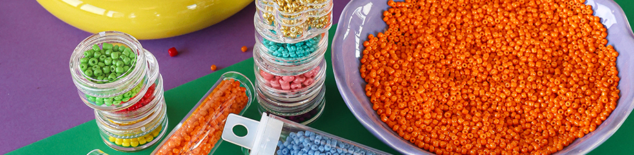 Nueva colección de rocallas de vidrio Nueva colección de rocallas de vidrio